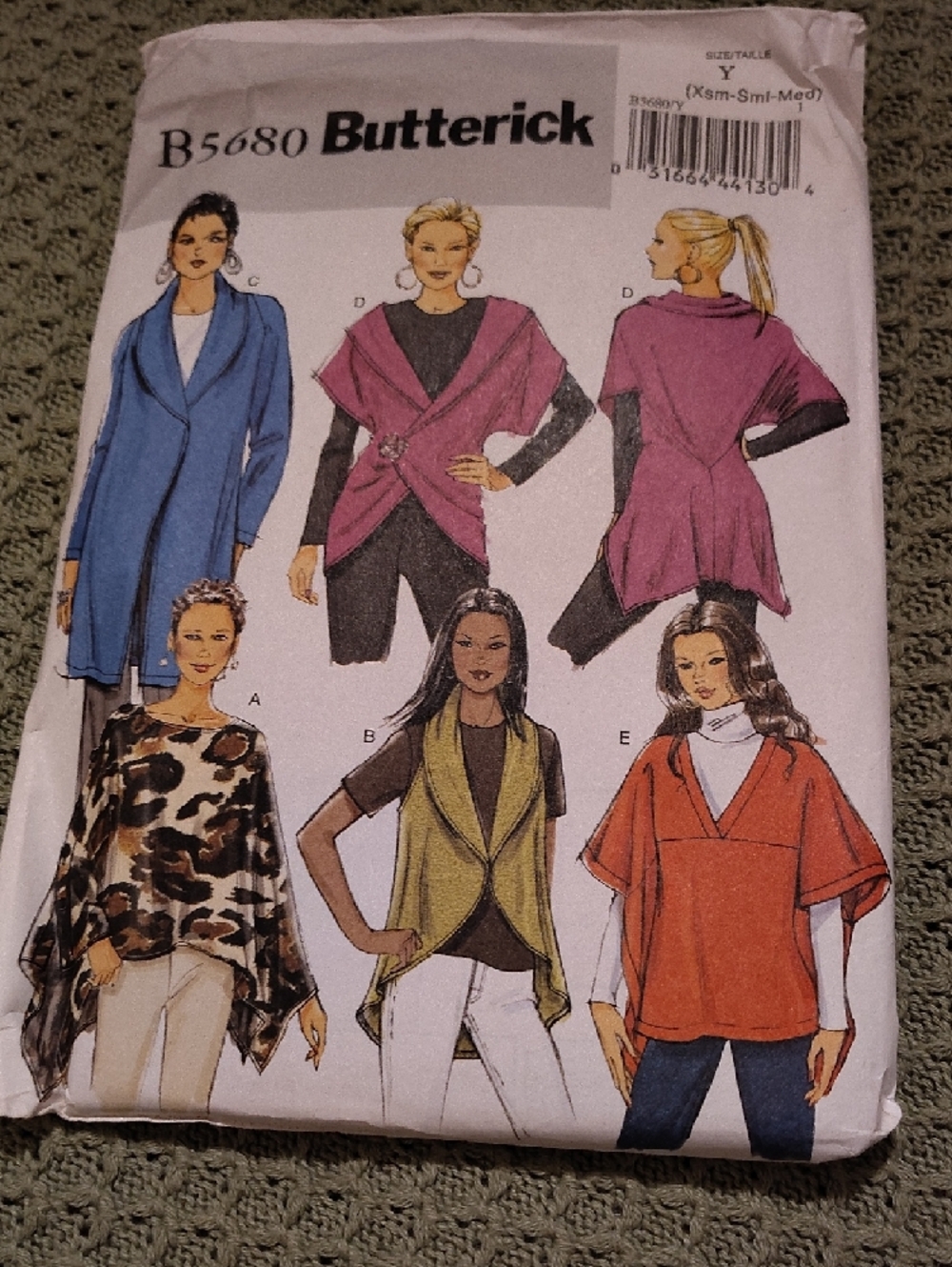 Butterick Patterns Lot of 2 - Picture 2 of 4